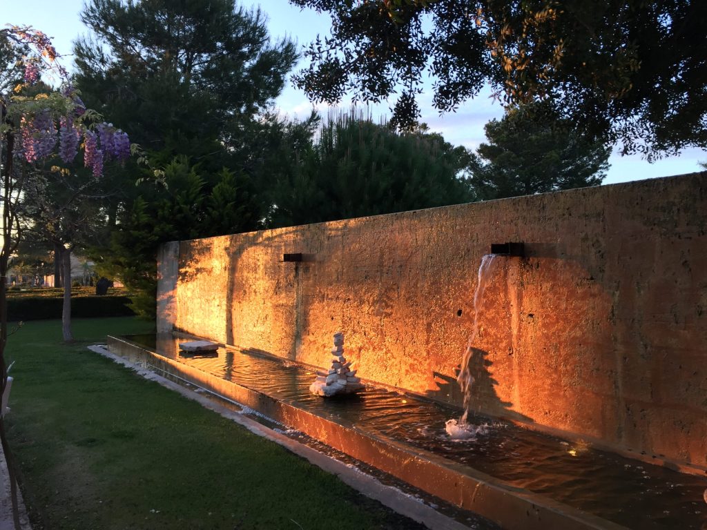 SCUPPER WATER WALL