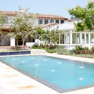 Deck Jets for Swimming Pools