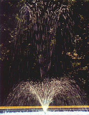 Shower of Diamonds Telescoping Swimming Pool Fountain