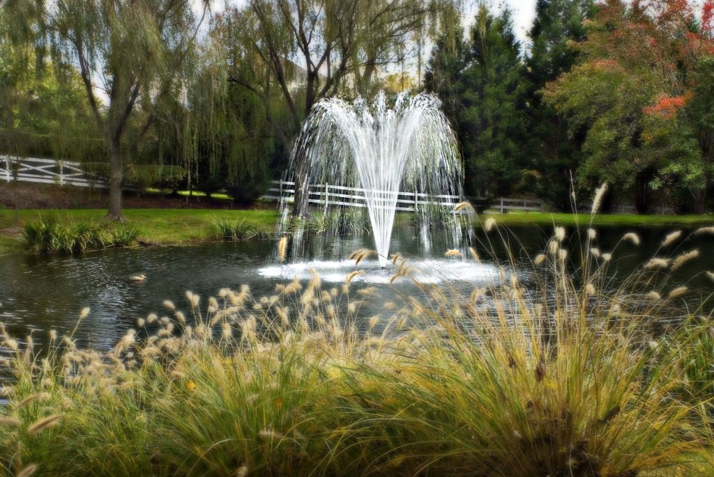 2HP MEDINAH FLOATING FOUNTAIN